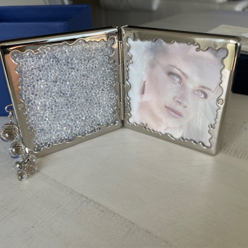 SWAROVSKI CRYSTALLINE DOUBLE SIDE PICTURE FRAME #918632 RETIRED NIB